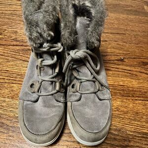 Sorel snow boots